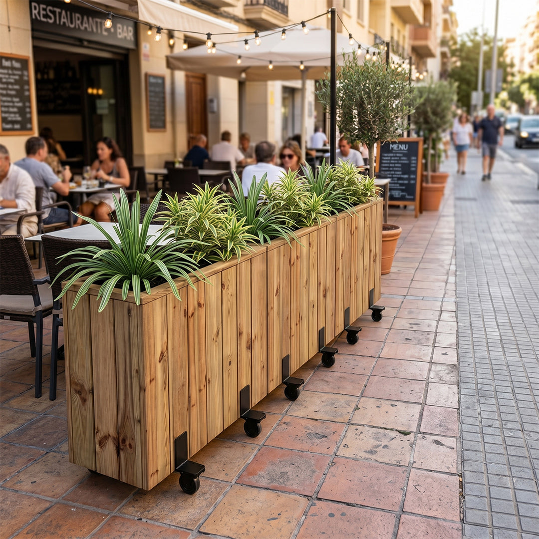 Jardinera de madera con ruedas 75x34x80