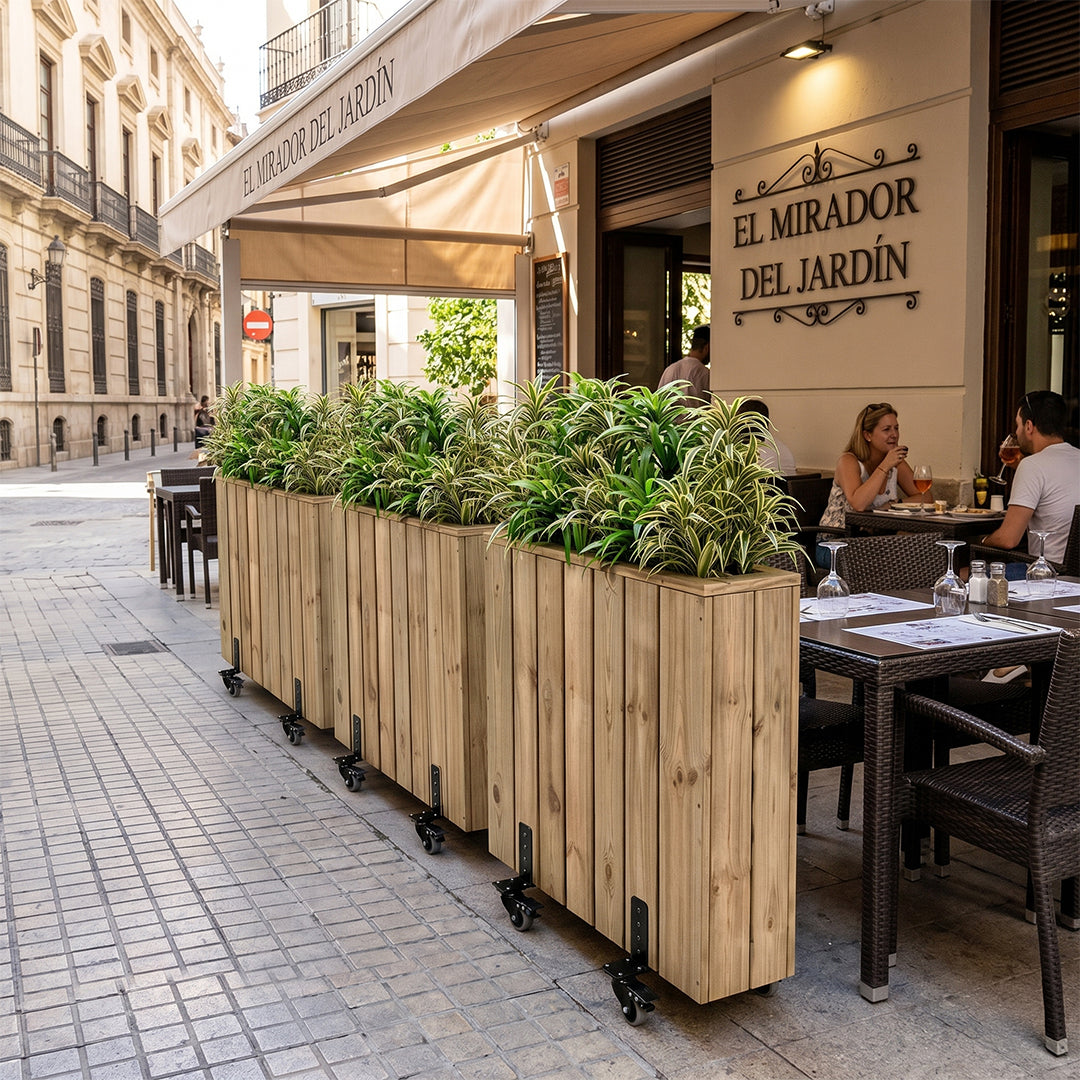 Jardinera de madera con ruedas 75x24x80
