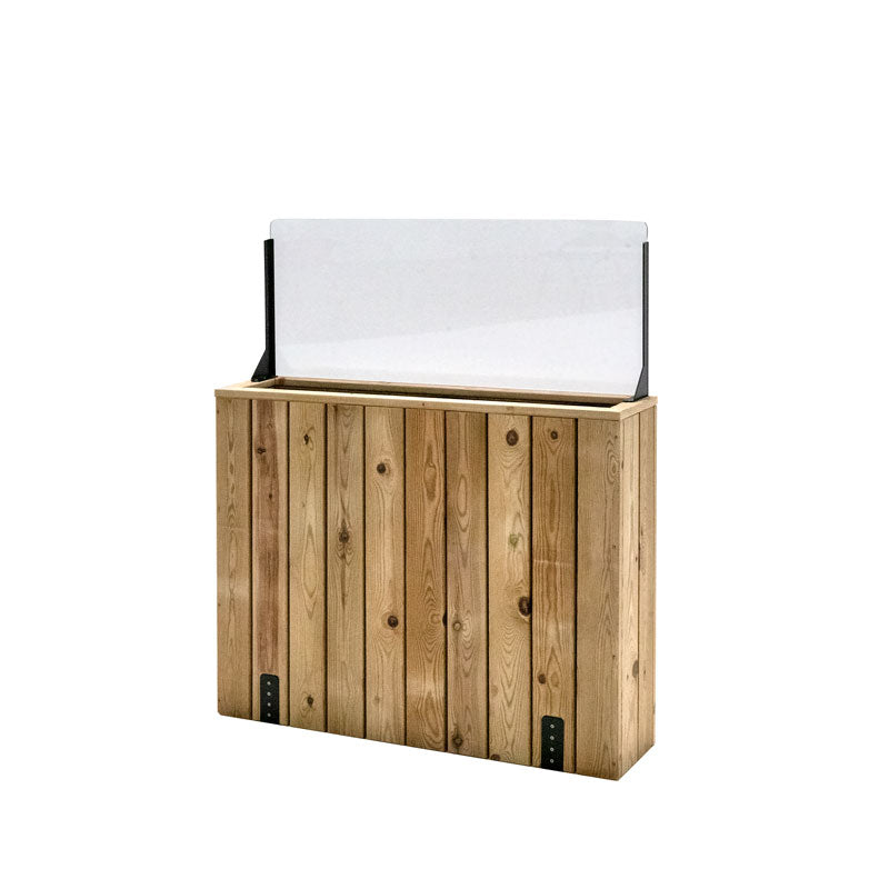 Jardinera de madera fija anclada al suelo con paravientos, ideal para separar espacios en exteriores.