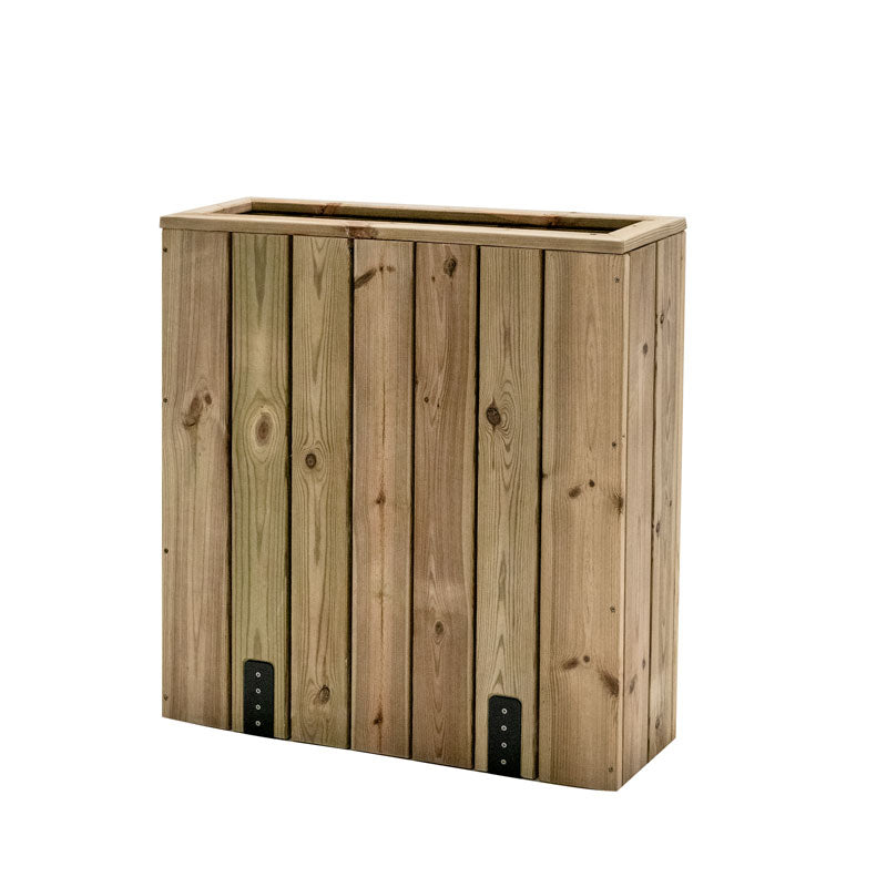 Jardinera de madera fija anclada al suelo, ideal para separar espacios en terrazas y jardines. Medidas 75x24x80 cm.