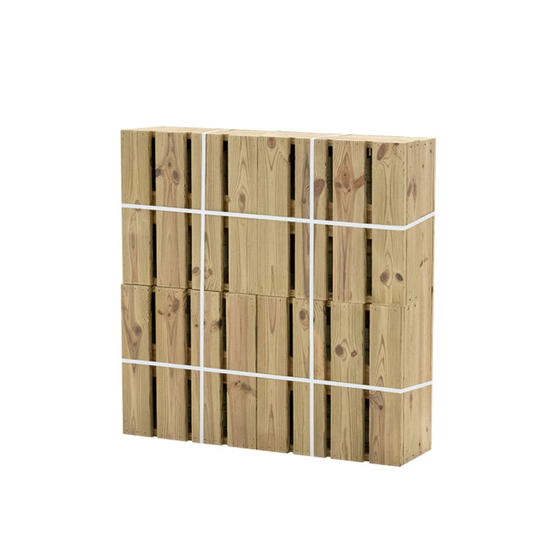 Expositor de madera LAPLAND, diseñado para exhibir productos de manera organizada y atractiva.