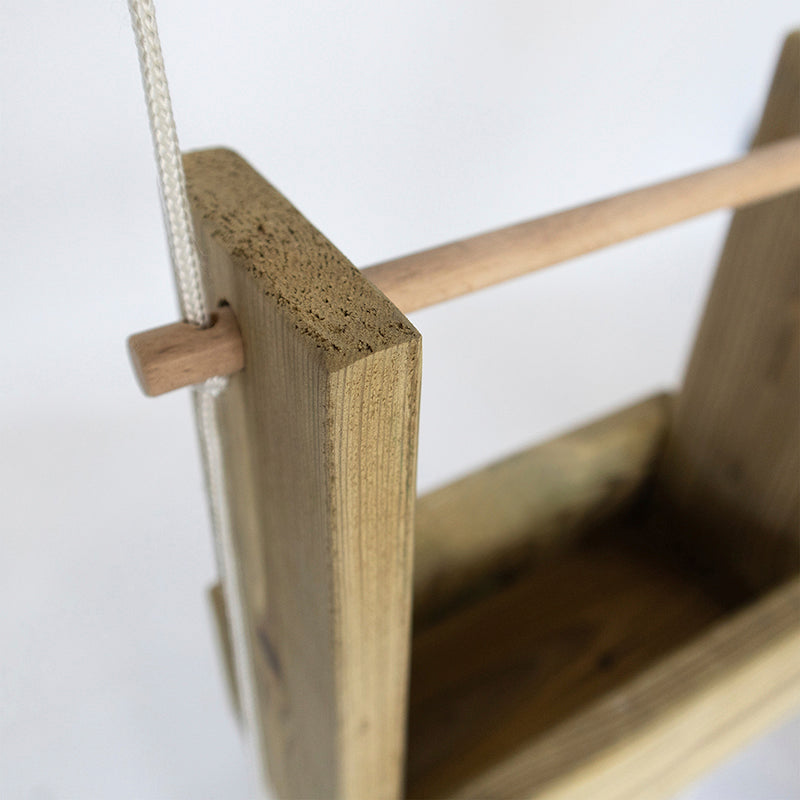 Jardinera colgante Woody 3B, ideal para cultivo vertical con capacidad de 3.6 litros y dimensiones de 152 cm de altura.